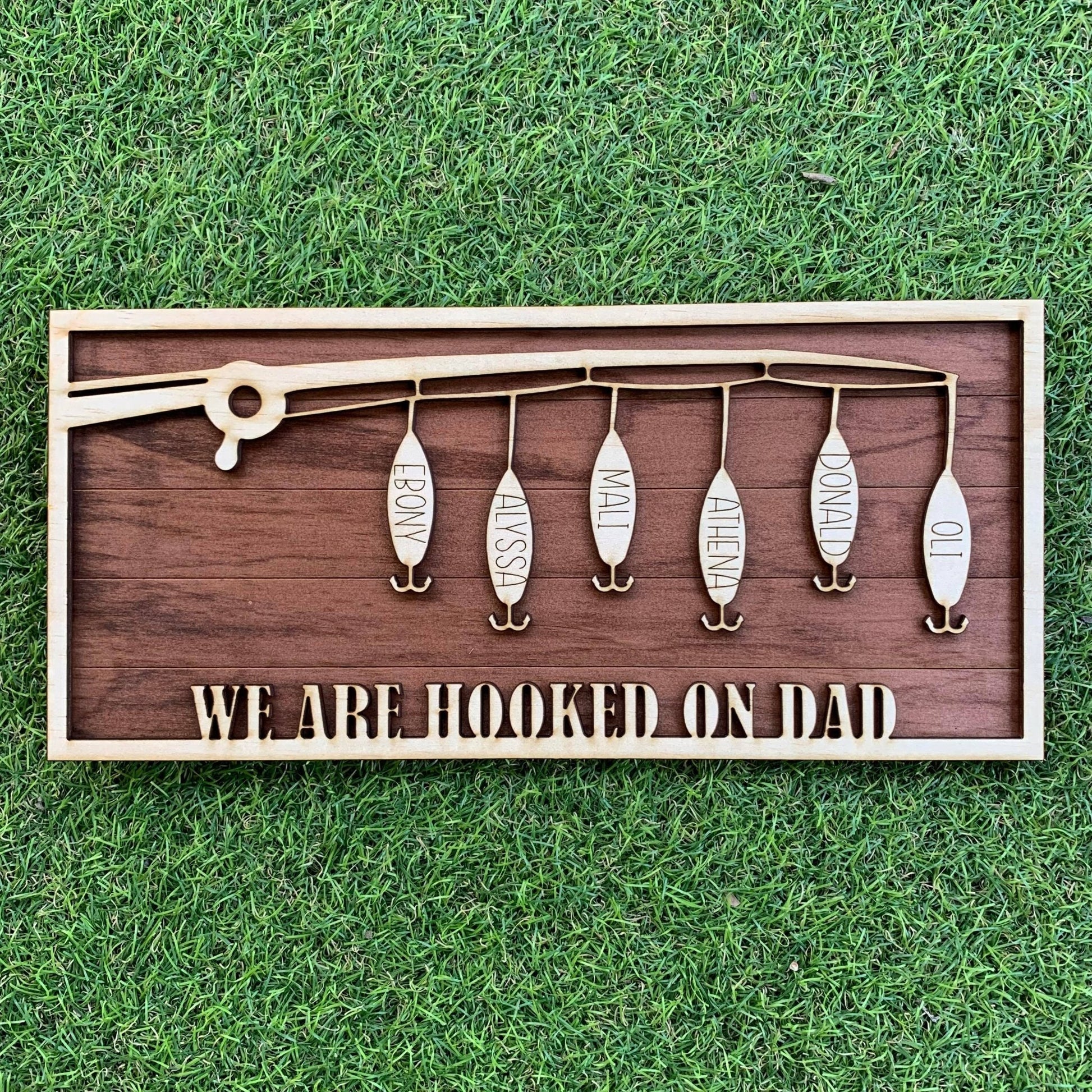 Personalised Hooked on Daddy Wall Plaque - Webster Enterprises