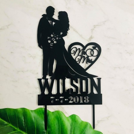 CUSTOM BRIDE & GROOM WEDDING CAKE TOPPER - CT302