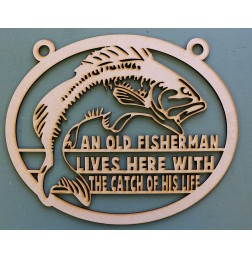 OLD FISHERMAN LIVES HERE - M472